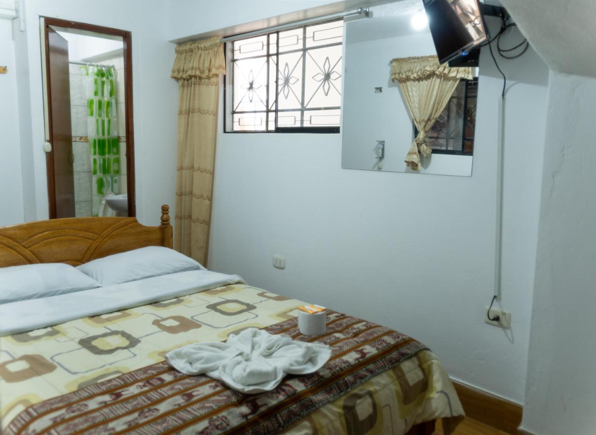 Hostal Mi Peru Chachapoyas Exterior photo